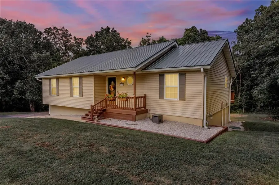 615 SE 145th Road, Warrensburg, MO 64093 - #3