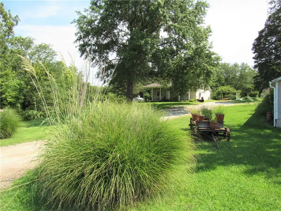 10615 Hillsboro Road, Platte City, MO 64079 - #3