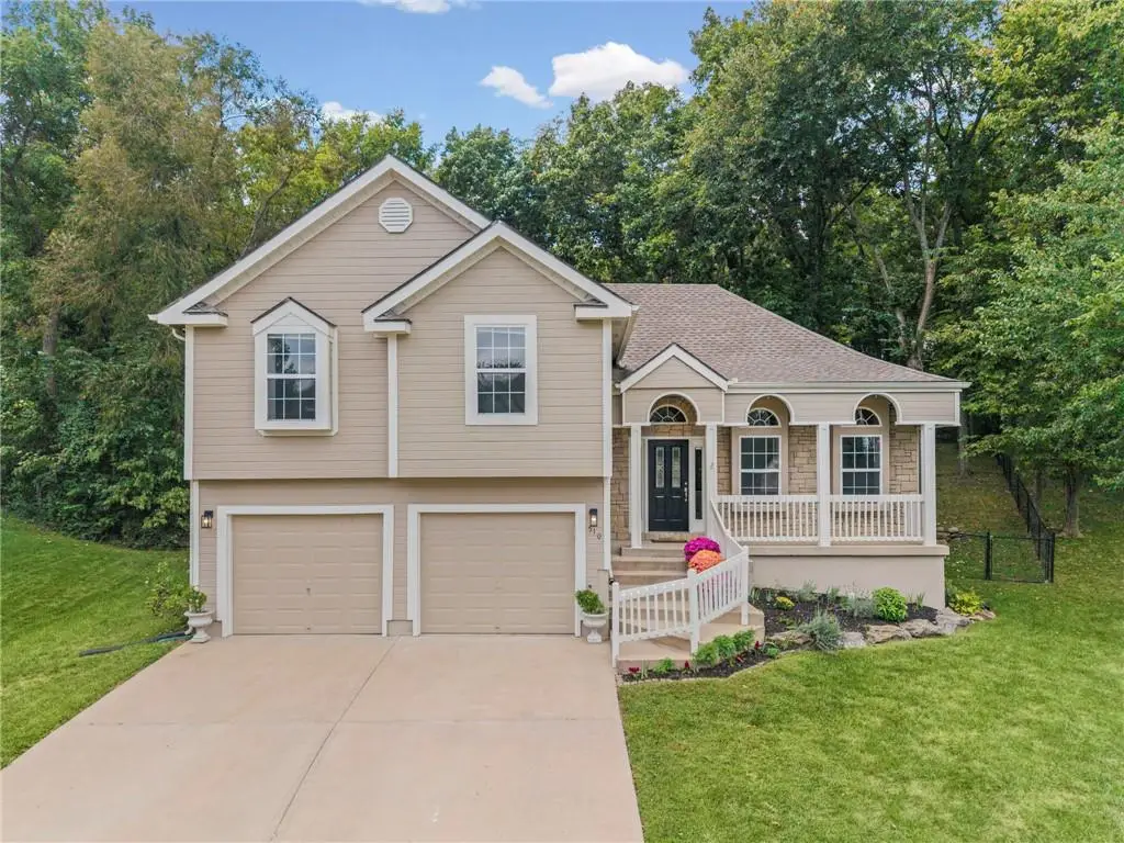 510 SW Foot Hill Drive, Grain Valley, MO 64029 - #1