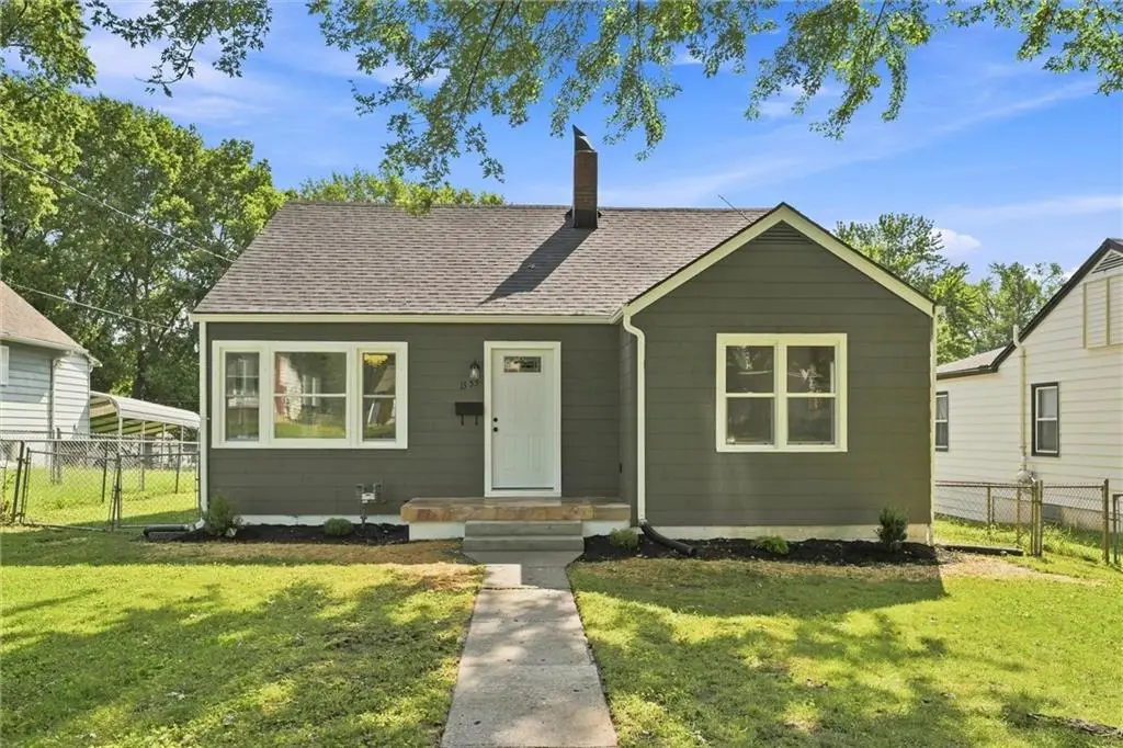 1355 S Pearl Street, Independence, MO 64055 - #1