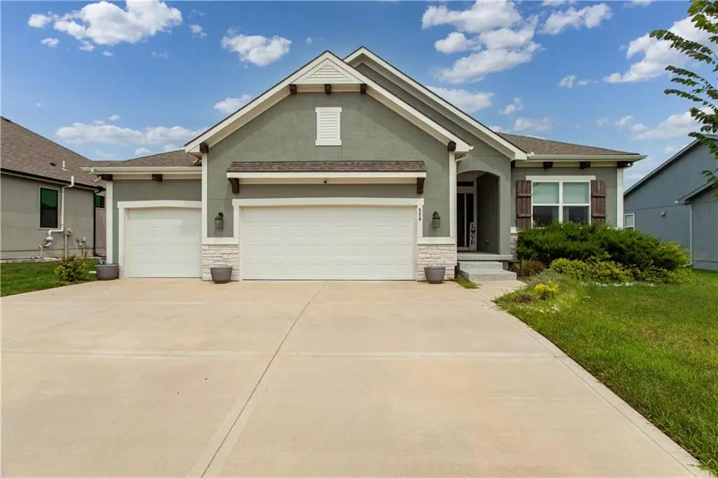 520 SE David Road, Lees Summit, MO 64082 - #1