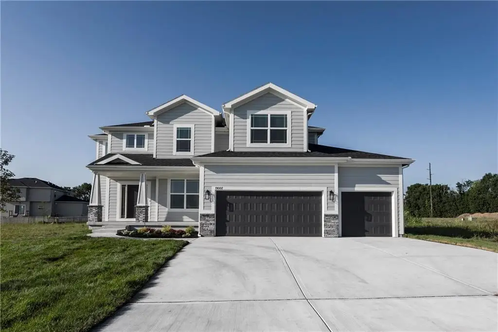 19007 W 170th Terrace, Olathe, KS 66062 - #1