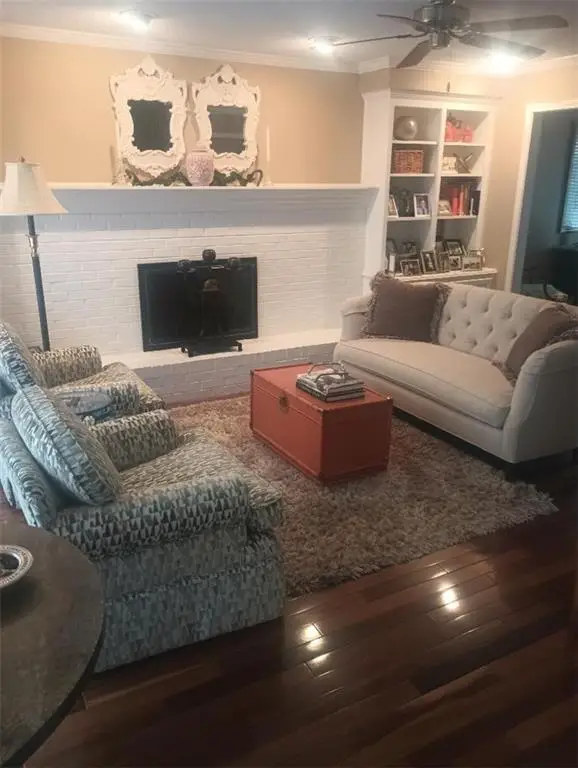 10414 Garnett Street, Overland Park, KS 66214 - #3