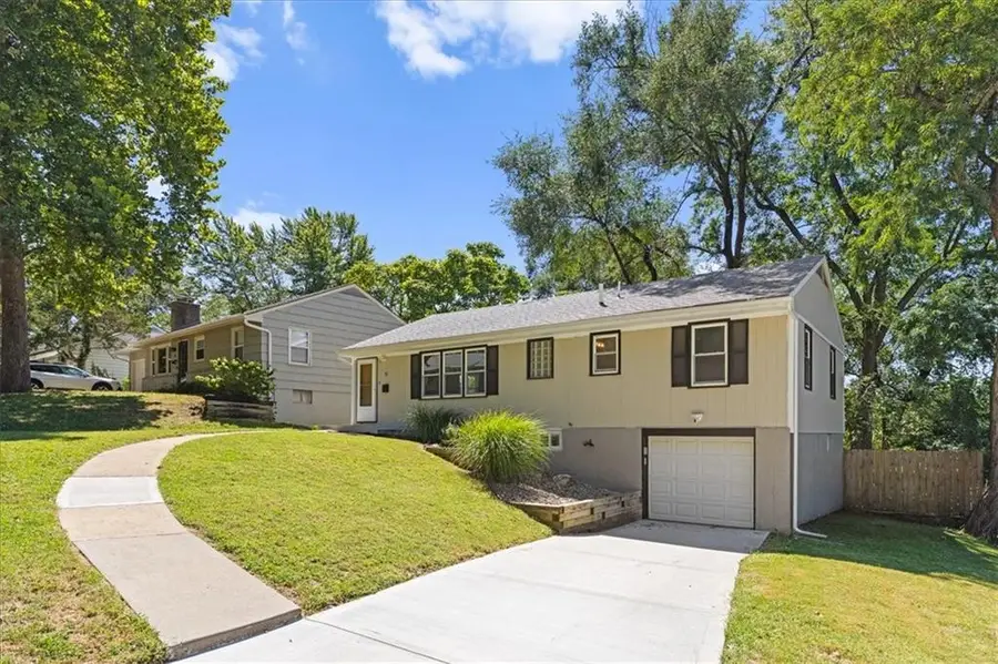15 W 91st Street, Kansas City, MO 64114 - #2