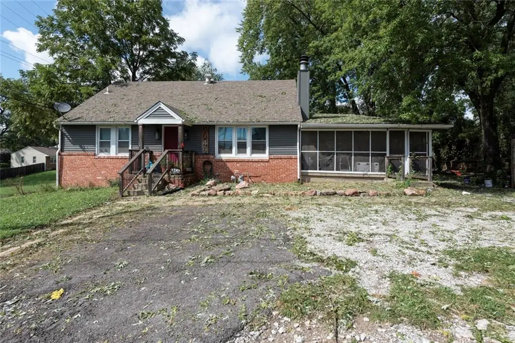 6046 Edith Avenue, Kansas City, KS 66104 - #1