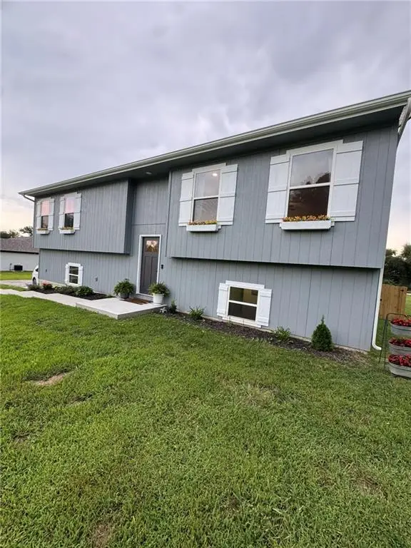 123 NW 171st Road, Warrensburg, MO 64093 - #3