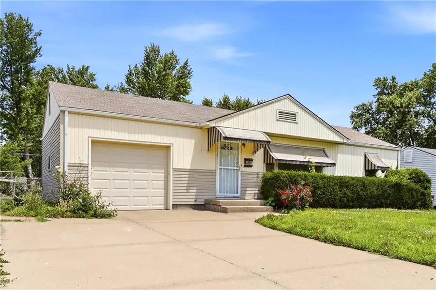 12306 E 48th Street S, Independence, MO 64055 - #2