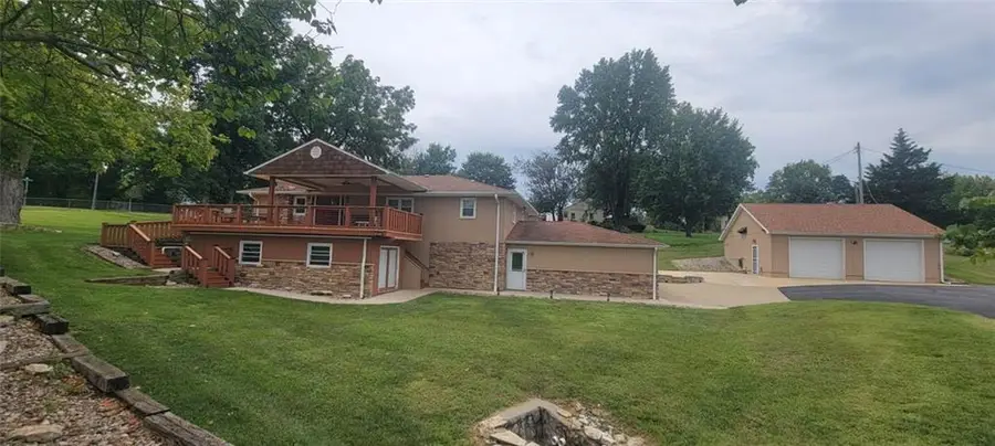 5001 NW High Drive Drive, Riverside, MO 64150 - #3