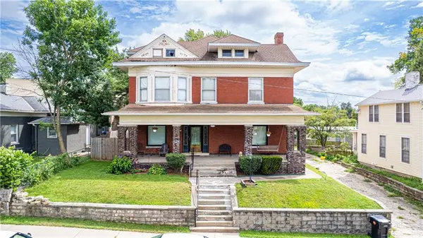 1714 Faraon Street, St Joseph, MO 64501