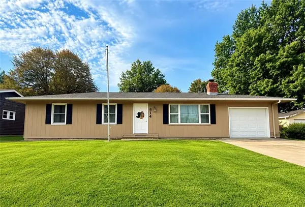 614 W 16th Street, Maryville, MO 64468