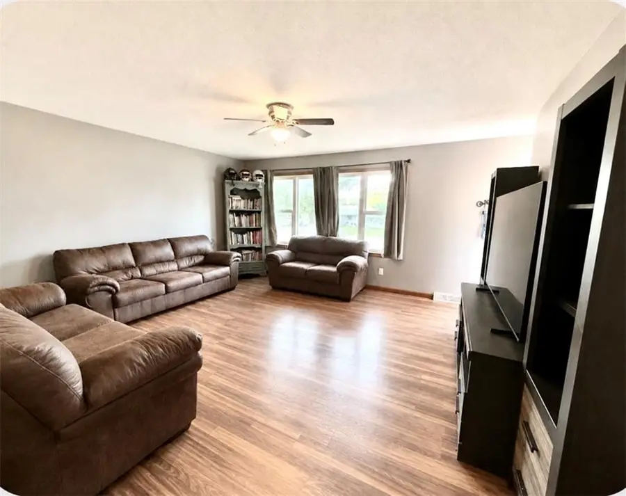 614 W 16th Street, Maryville, MO 64468 - #2