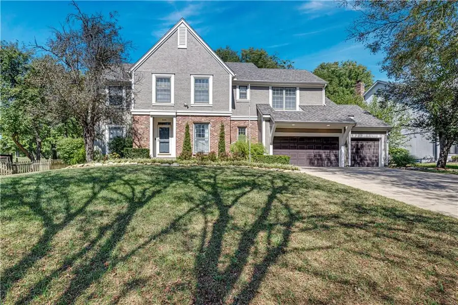 5444 W 129th Terrace, Leawood, KS 66209 - #2