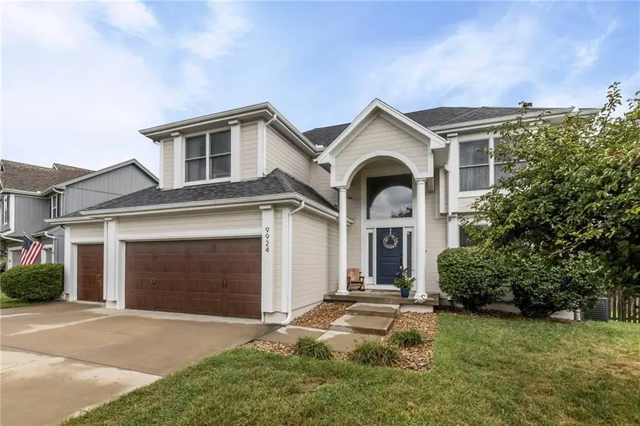9924 N Marsh Avenue, Kansas City, MO 64157 - #2