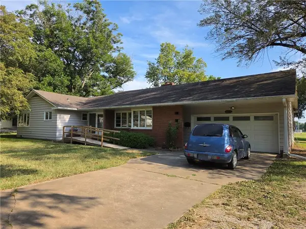1200 Washington Street, Fredonia, KS 66736