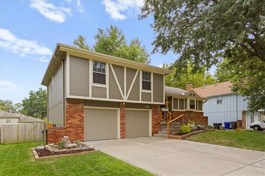 1101 E Northview Street, Olathe, KS 66061 - #2