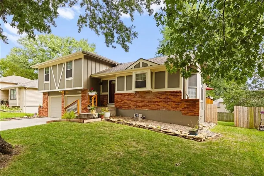 1101 E Northview Street, Olathe, KS 66061 - #3