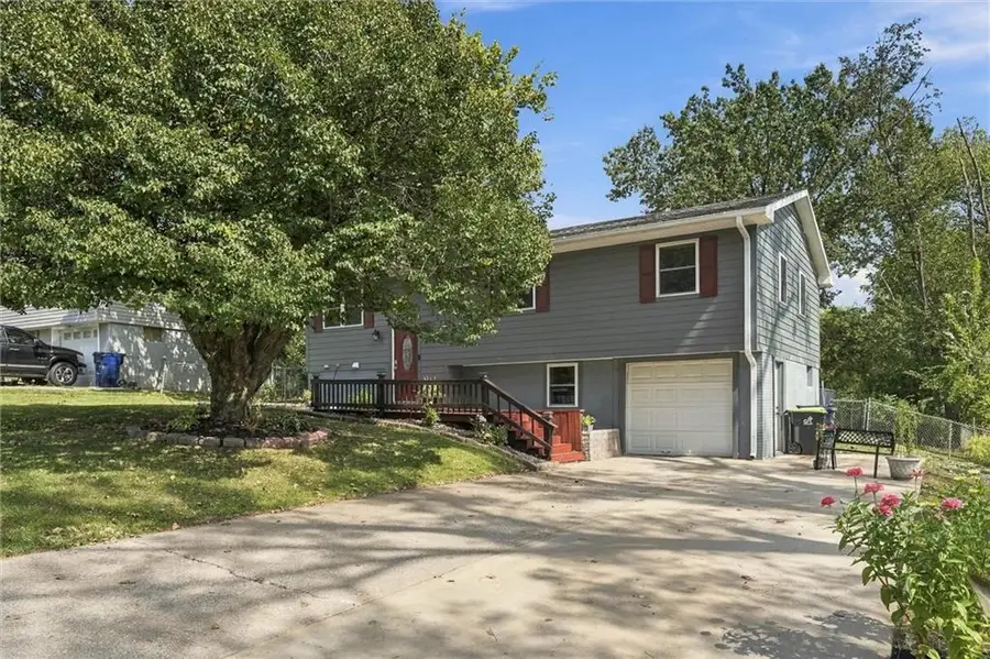 633 Valley Hill Drive, Knob Noster, MO 65336 - #2