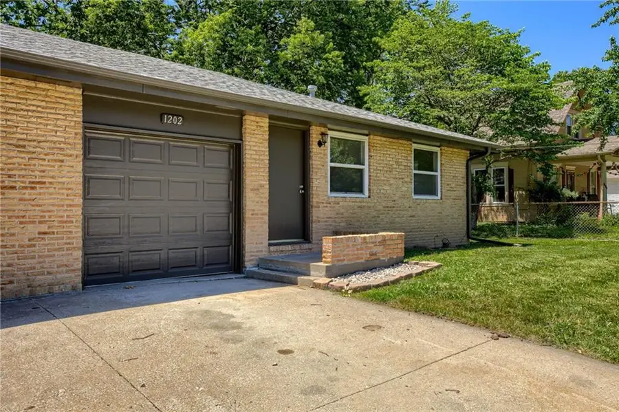 1200 N Osage Street, Independence, MO 64050 - #3