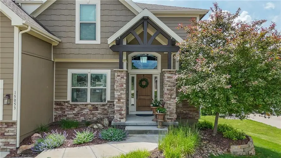 15053 Eagle Lane, Parkville, MO 64152 - #3