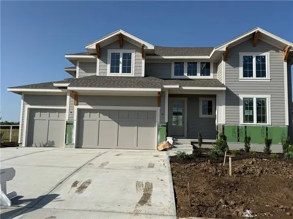 12514 W 184th Terrace, Overland Park, KS 66013