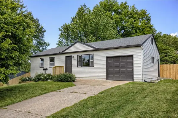 16008 E 32nd Street, Independence, MO 64055