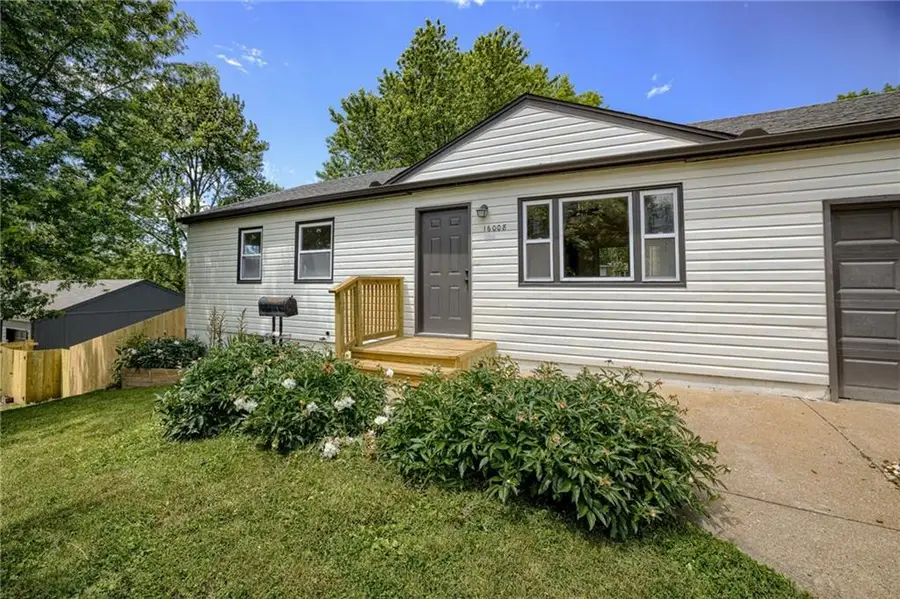 16008 E 32nd Street, Independence, MO 64055 - #3