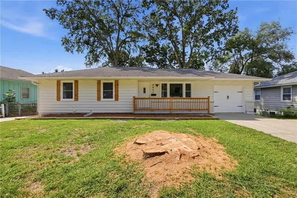 8607 E 83rd Street, Raytown, MO 64138 - #1