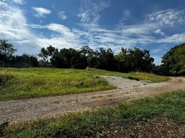 59 Spruce Circle, Linn Valley, KS 66040