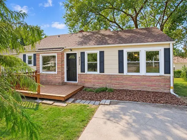4452 N Chestnut Avenue, Kansas City, MO 64117