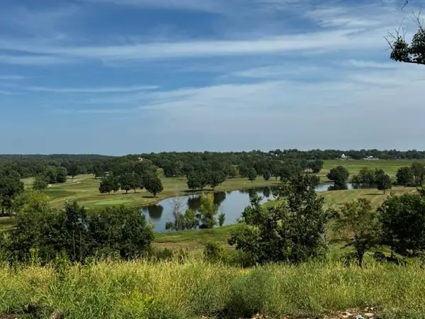 121 Alvamar Street, Linn Valley, KS 66040