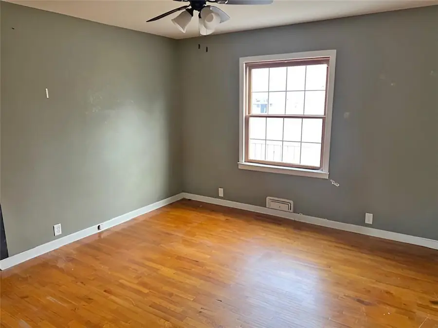 710 Bridge Street, Sweet Springs, MO 65351 - #2