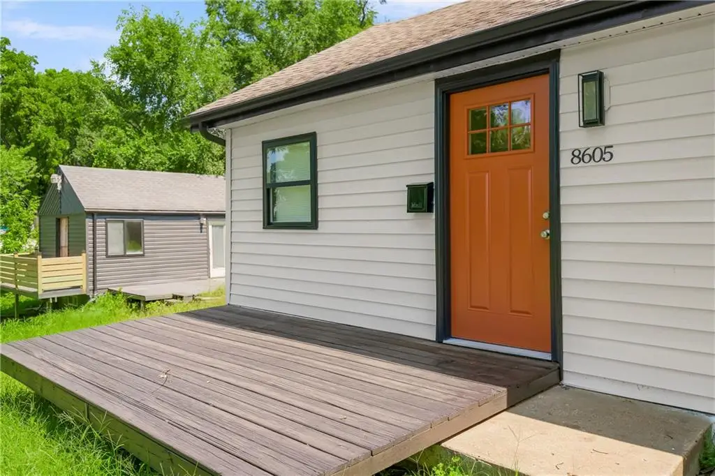 8605 Wayne Avenue, Kansas City, MO 64131 - #1