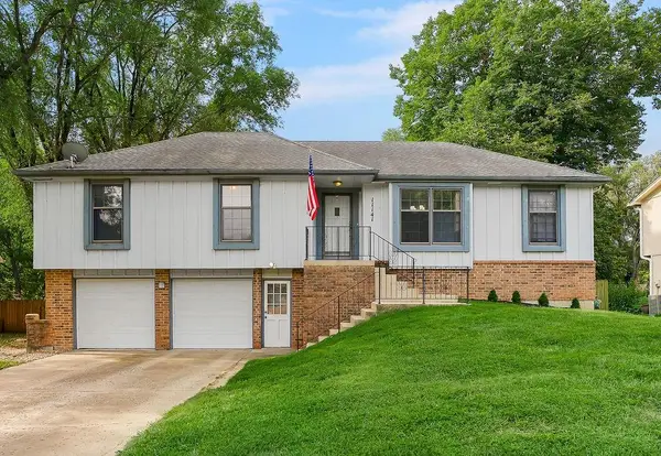 11141 W 77th Street, Shawnee, KS 66214
