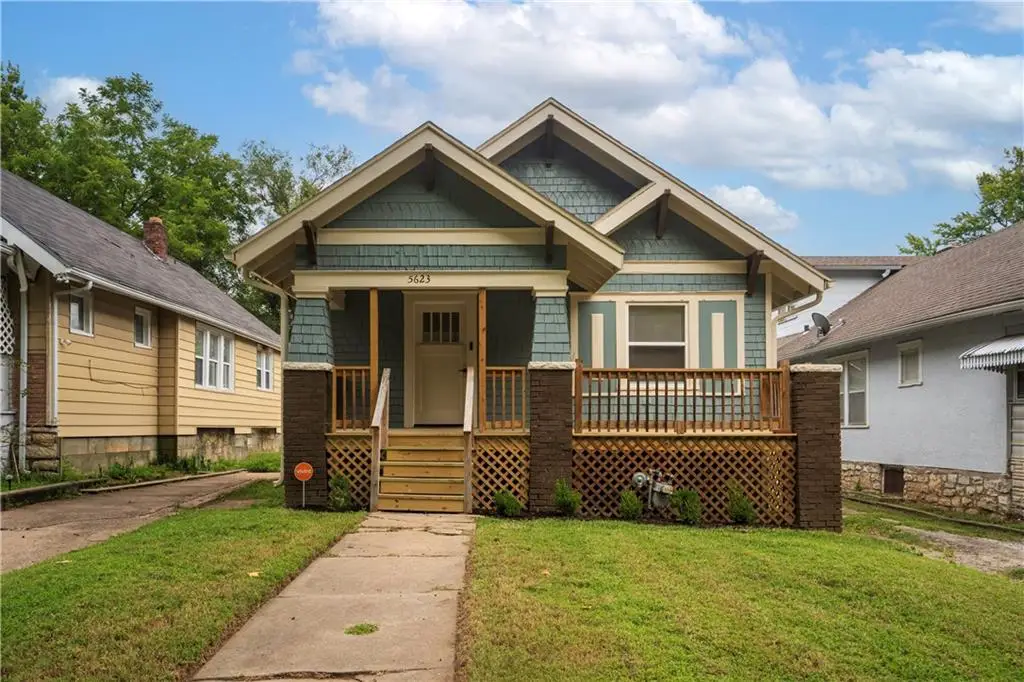 5623 Brooklyn Avenue, Kansas City, MO 64130 - #1