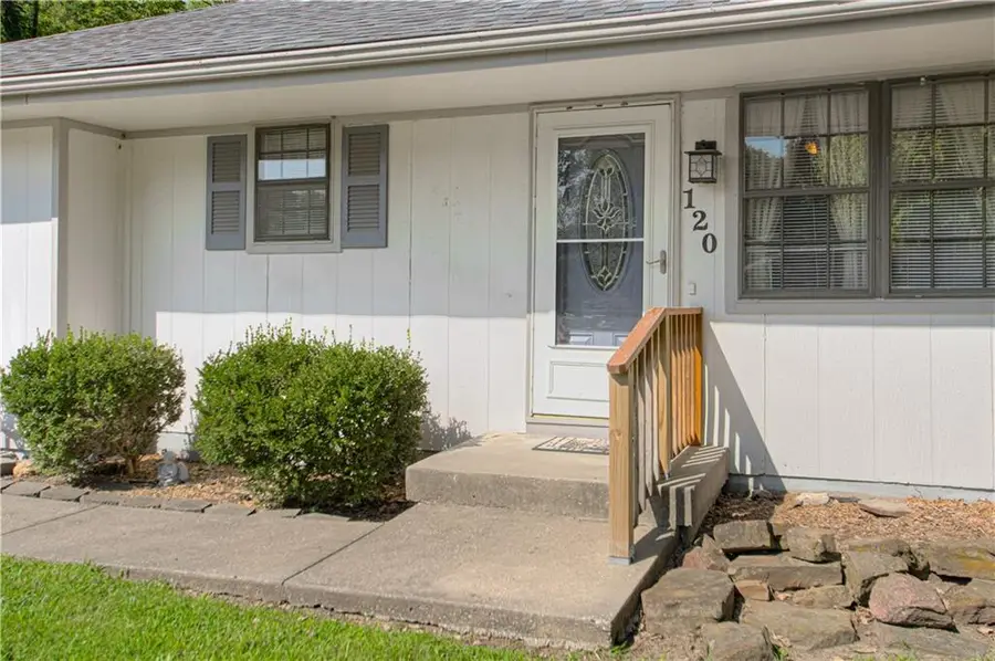 120 Johnson Road, Liberty, MO 64068 - #3
