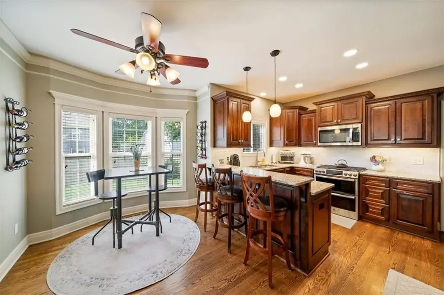 5125 Roundtree Street, Shawnee, KS 66226 - #3