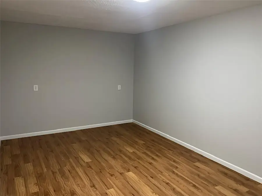 2910 Karnes Road, Saint Joseph, MO 64506 - #3