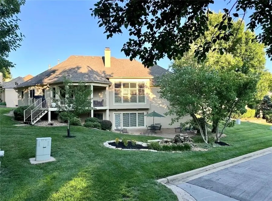 11507 Cedar Street, Leawood, KS 66211 - #2