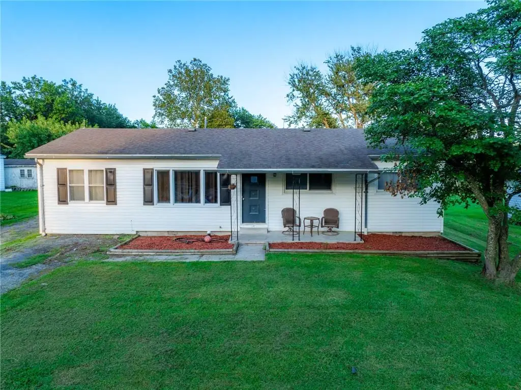 807 S Willow Street, Gallatin, MO 64640 - #1
