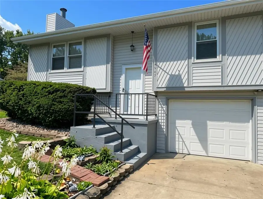 507 S 6th Street, Savannah, MO 64485 - #2