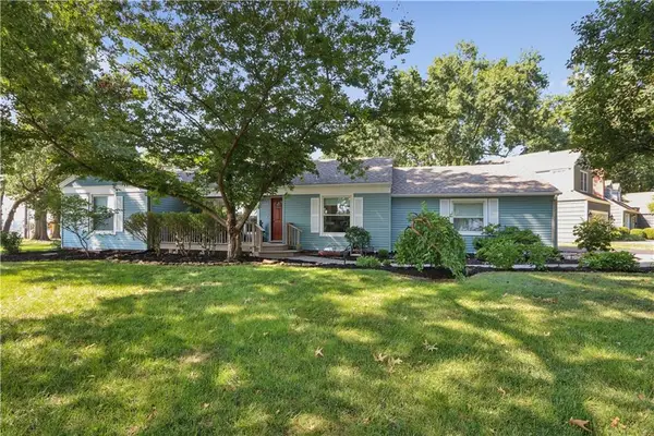 2001 W 86th Street, Leawood, KS 66206