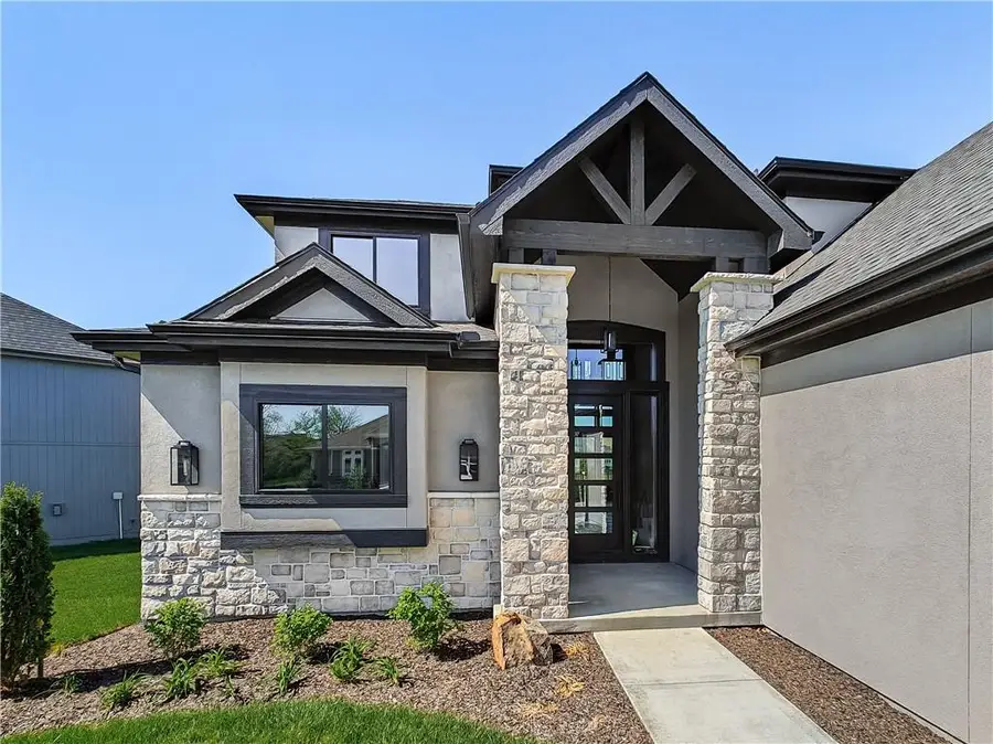 16724 S Twilight Lane, Olathe, KS 66062 - #3