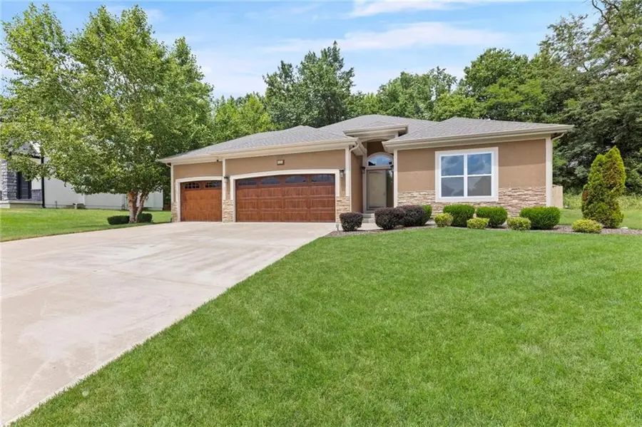 5024 78th Way, Kansas City, MO 64151 - #2