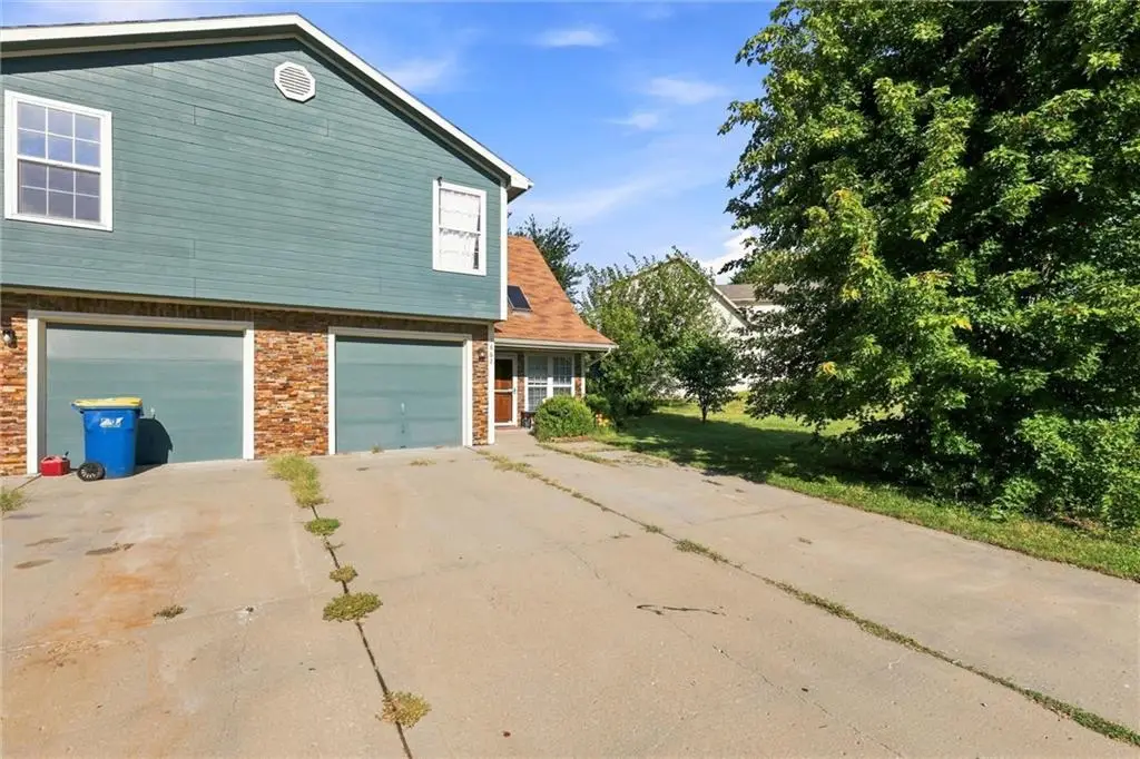 1862 Kingbird Lane, Liberty, MO 64068 - #1