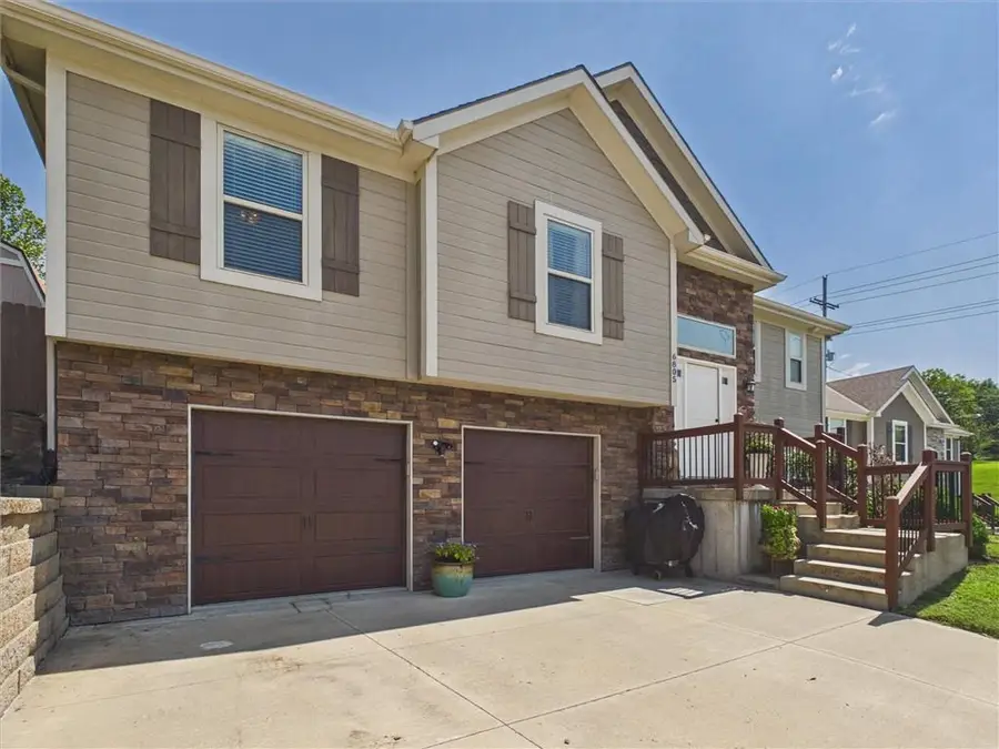6805 N Pontiac Avenue, Kansas City, MO 64151 - #3