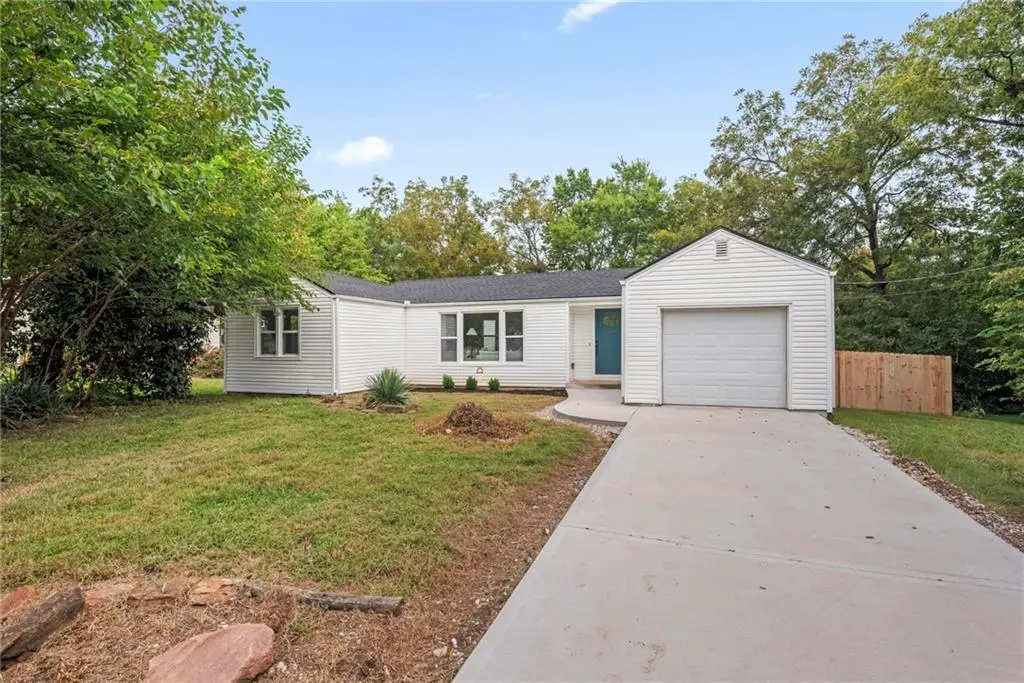 616 N Willie Street, Olathe, KS 66061 - #1