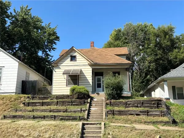 603 Shady Avenue, St Joseph, MO 64505