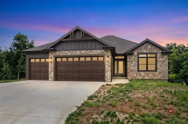 2204 Arbor Lane, Excelsior Springs, MO 64024