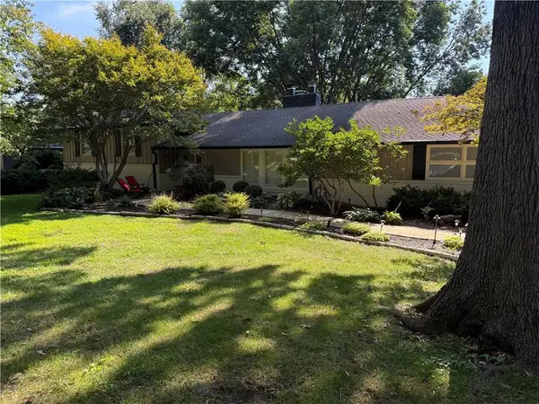 9828 Sagamore Road, Leawood, KS 66206