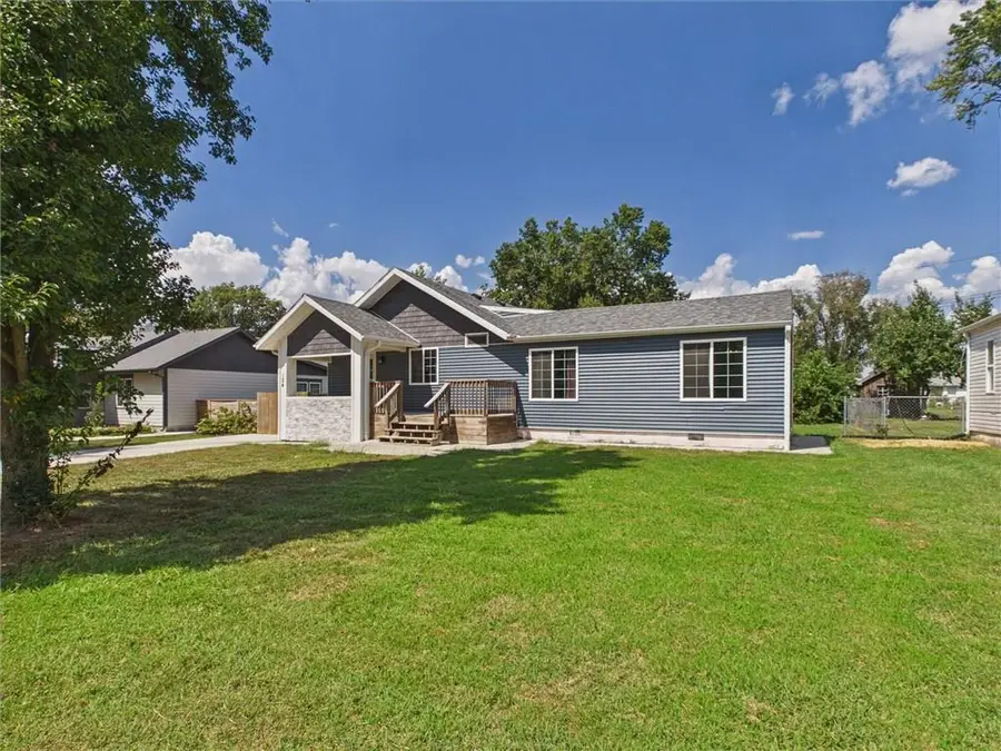 124 W 5th Street, Adrian, MO 64720 - #3